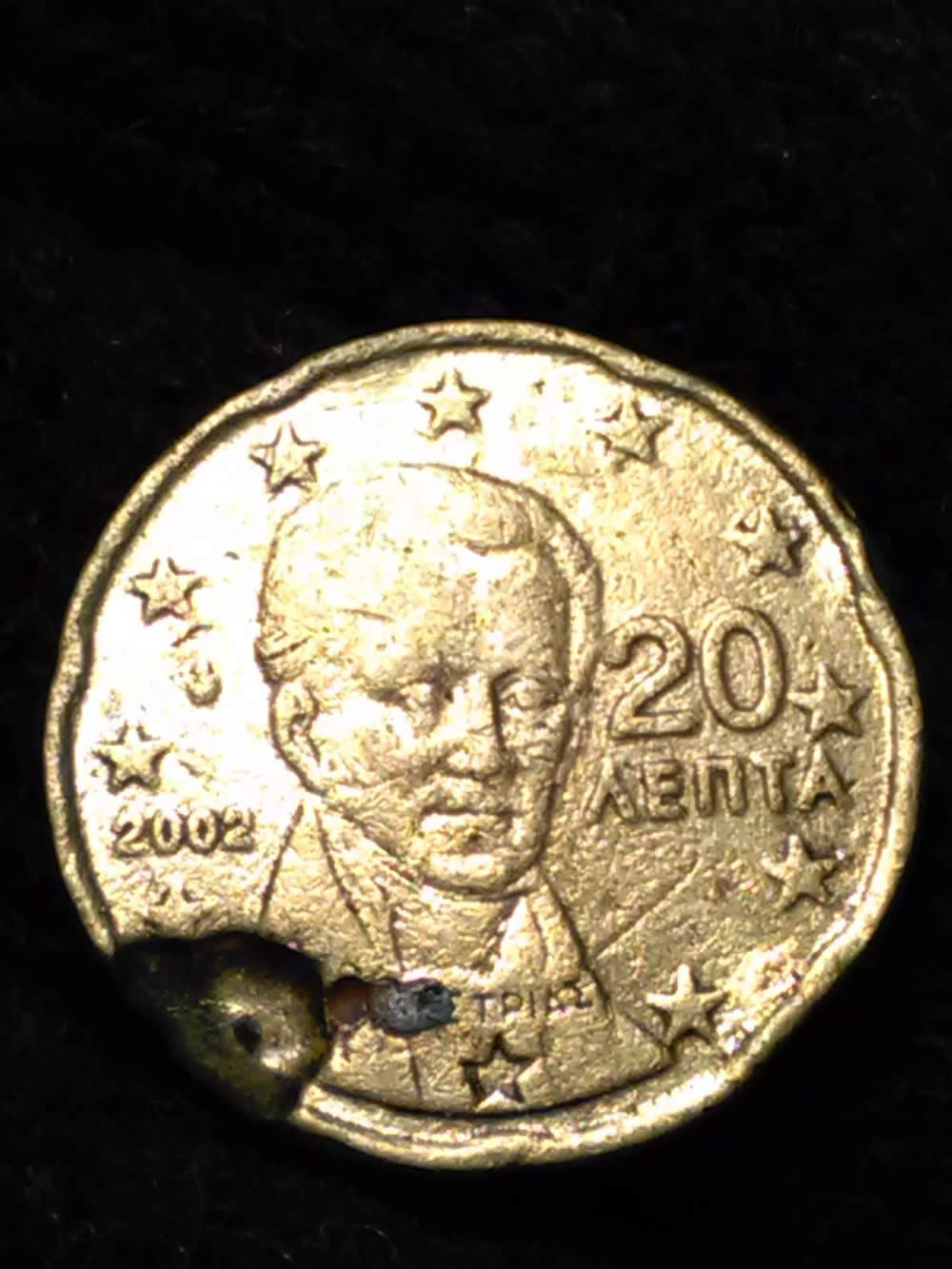 2002-20-Euro-Coin-With-Indent-Error?-And-Cherry-Token-With-Brockage-Error?